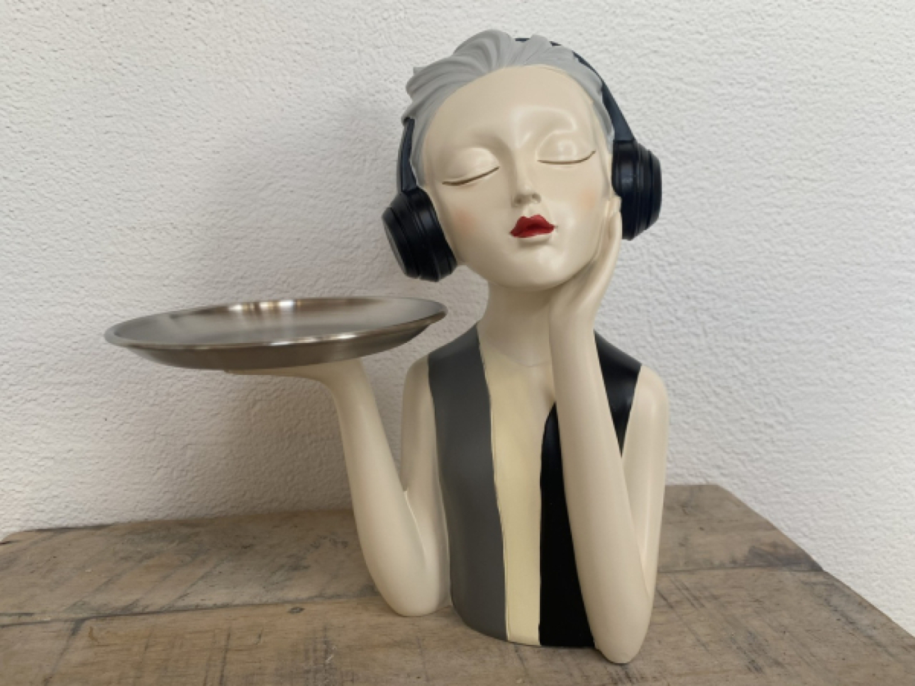 Schmuckbüste "Girl mit Kopfhörer"